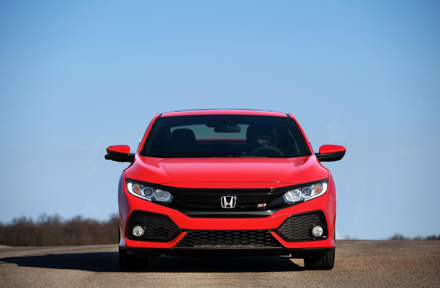  Honda Civic Si Coupe 2017 года  (NA) (фото 31 из 79)